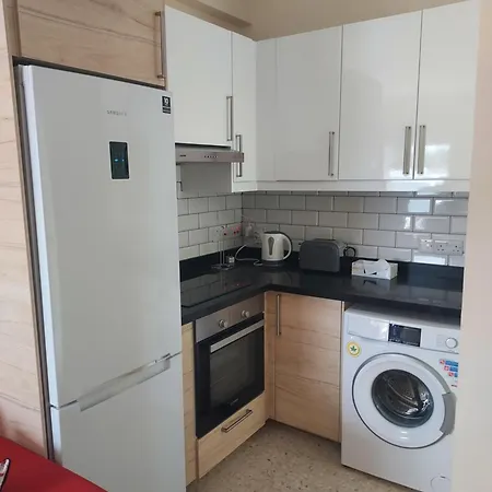 公寓 Sea Breeze Maisonette 拉纳卡