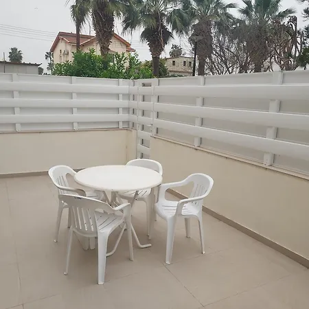 Sea Breeze Maisonette