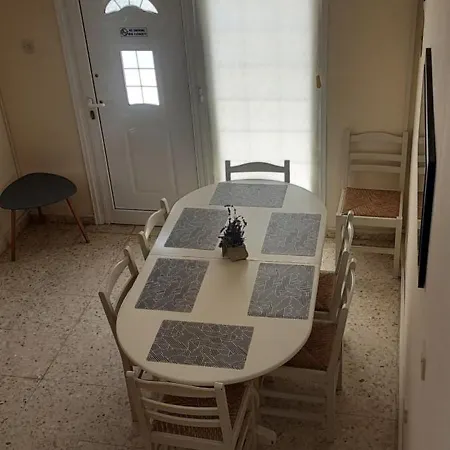 公寓 Sea Breeze Maisonette 拉纳卡