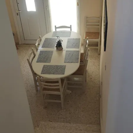 Sea Breeze Maisonette 公寓 拉纳卡