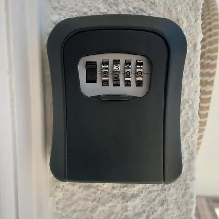 公寓 Sea Breeze Maisonette 拉纳卡