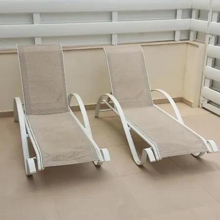Sea Breeze Maisonette Lárnaca
