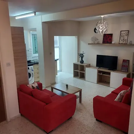 Sea Breeze Maisonette Apartament *