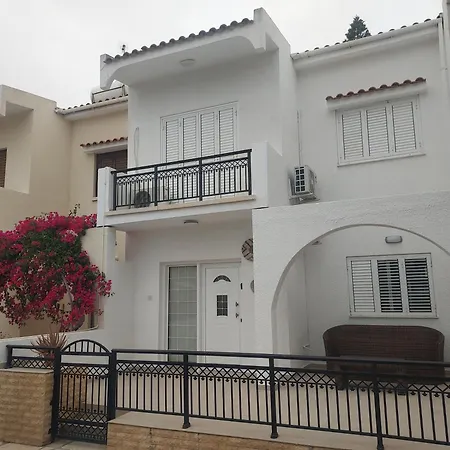 Sea Breeze Maisonette Apartman *