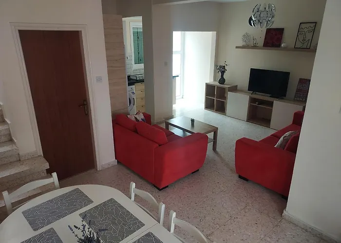 Sea Breeze Maisonette Larnaca